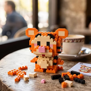 Tigger Mini Brick Figure Set