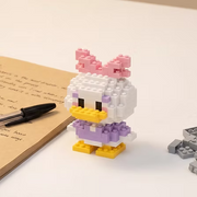 Daisy Duck Mini Brick Figure Set